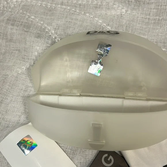 Dolce & Gabbana clear frame light sunglasses with case - Picture 7 of 10